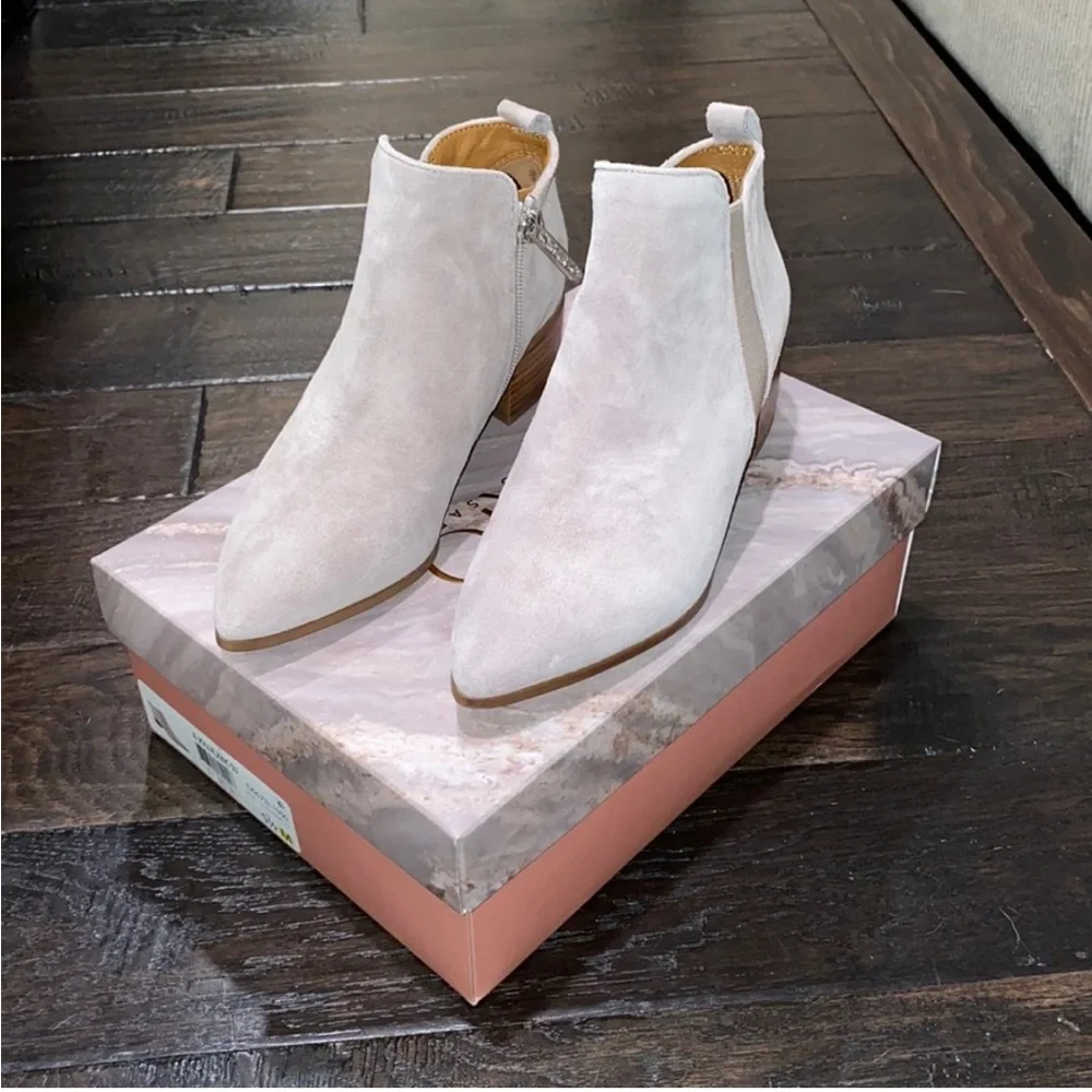 SARTO Ankle Boots